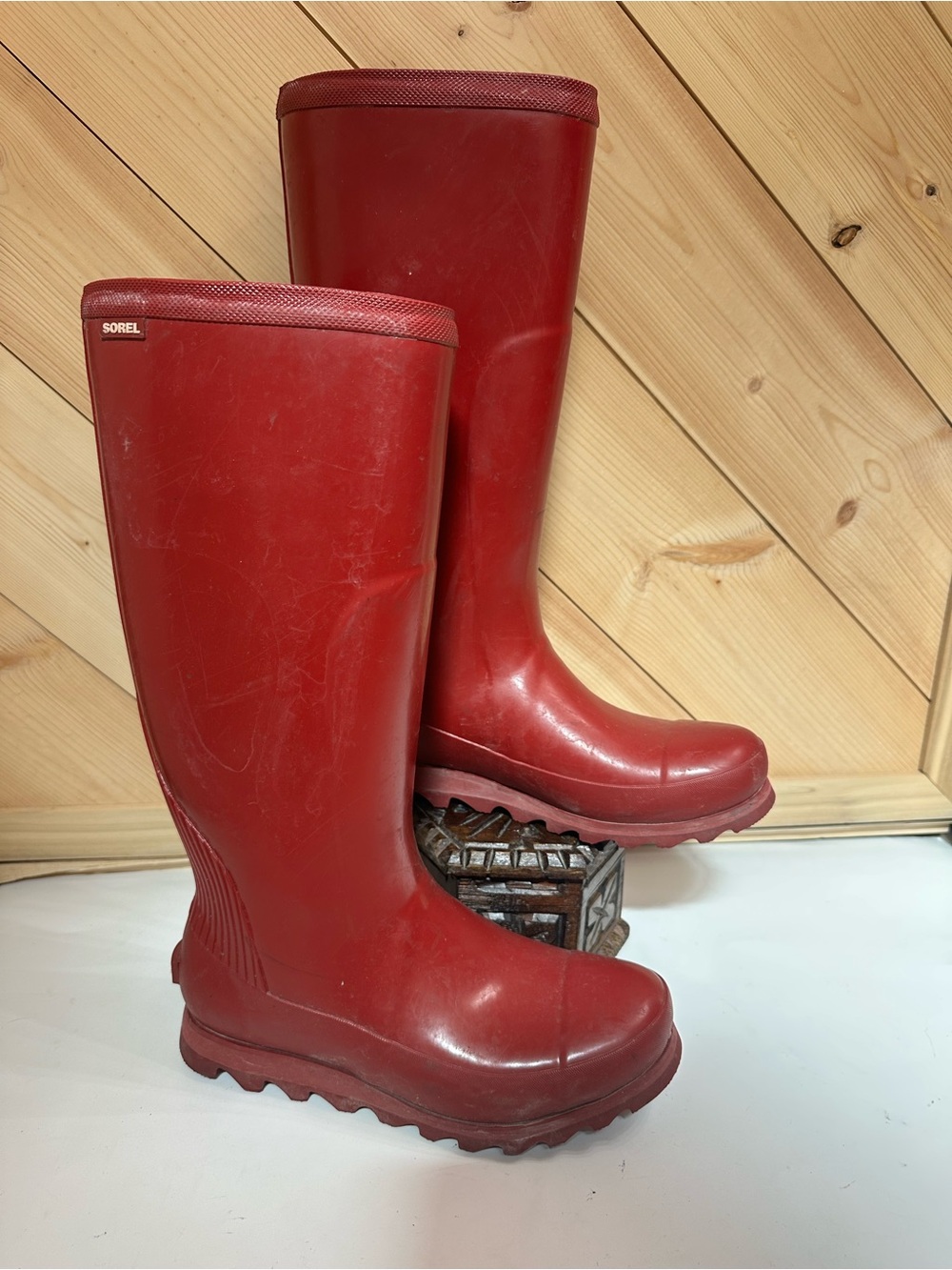 Sorel Glossy Tall Red Winter And Rain Boots Woman’s Size 8
